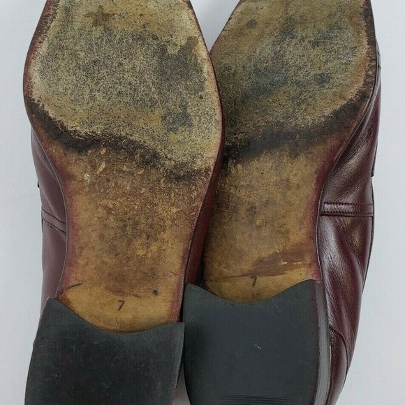 Bally of Switzerland Burgundy Penny Loafers Sz 7